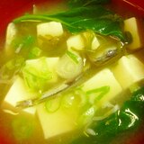 豆腐・めかぶ・つる菜の味噌汁